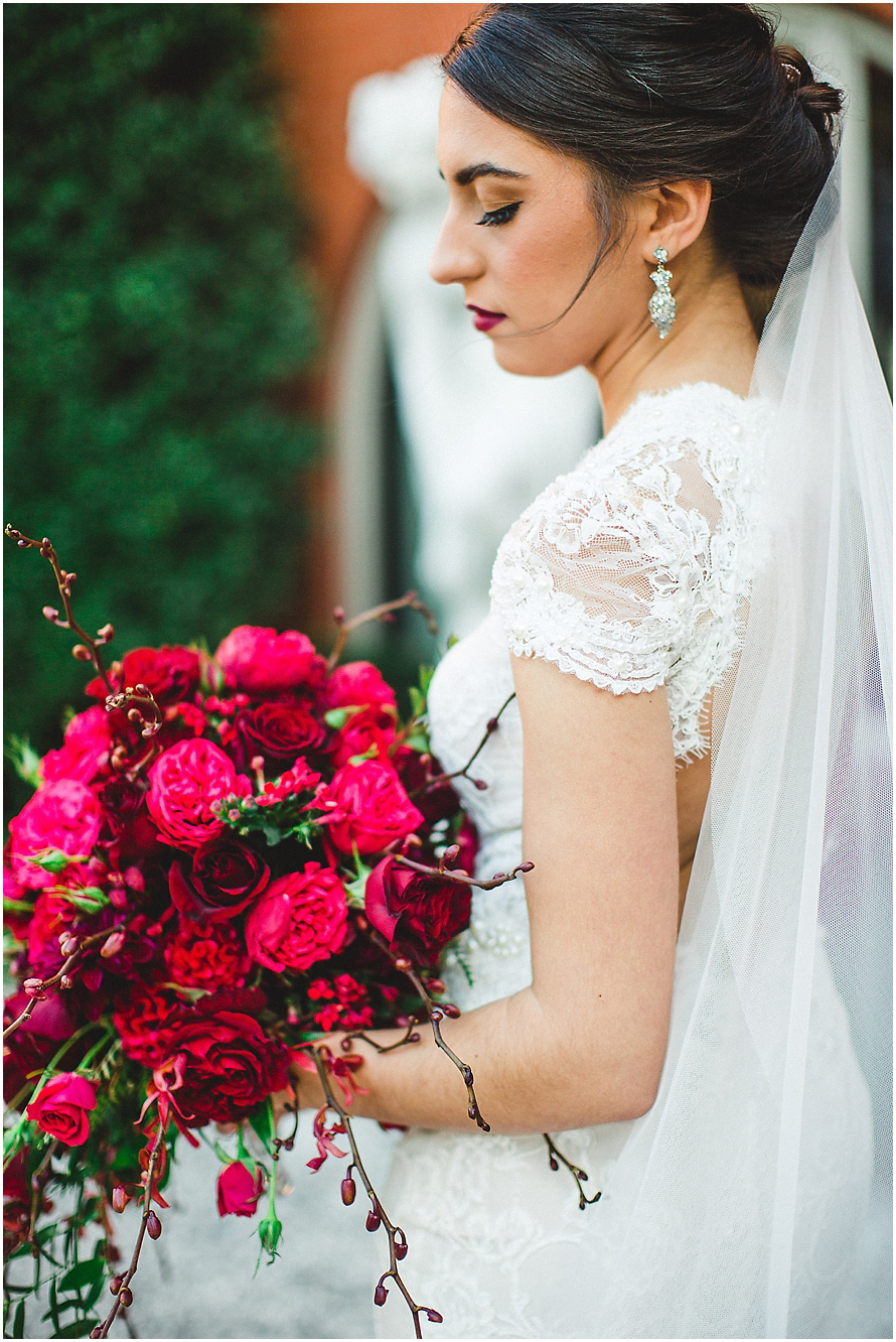 Elegant Winter Wedding | The Mansion Winter Wedding Latina Boda Savannah Wedding Photographer