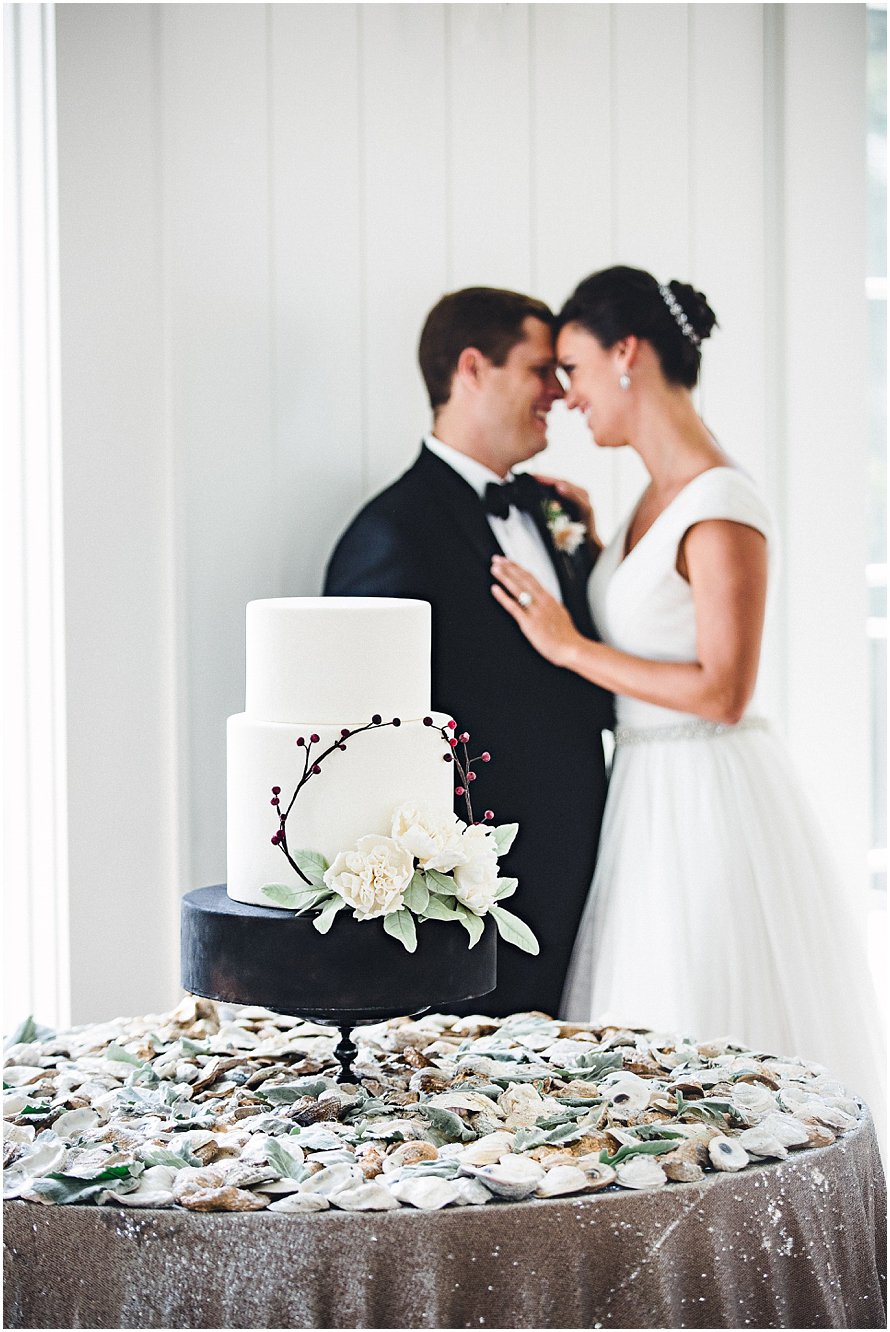 palmetto bluff wedding - white and gray wedding cake - sea island wedding photographer