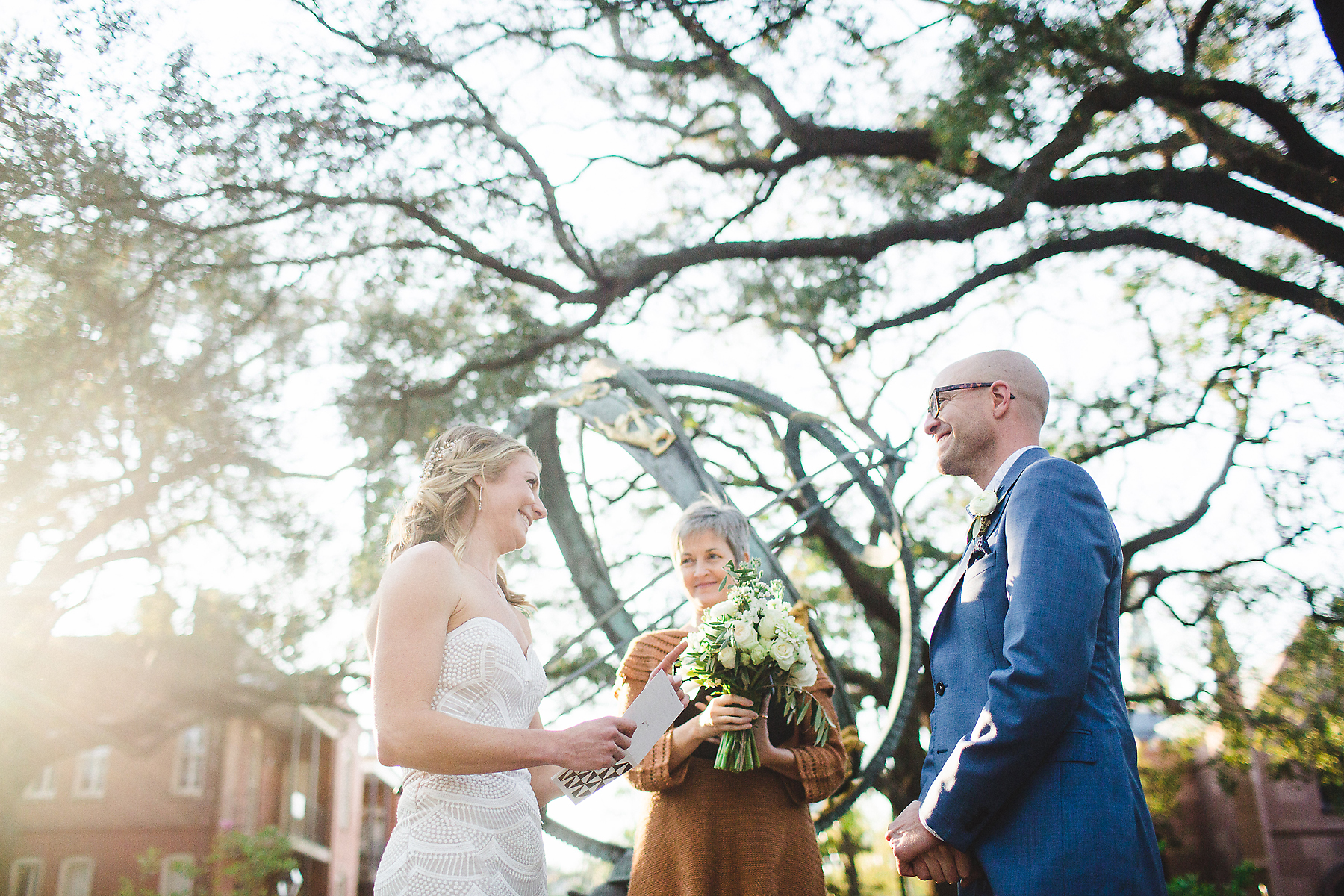 Sarah and Aron’s Downtown Savannah Elopement – Savannah Elopement Photographer - Troup Square