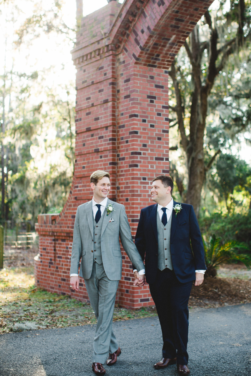 Alan And Ralph Whitefield Chapel Wedding Savannah Wedding Izzy Co Photography 6972