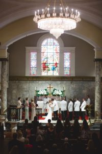 Wedding at St. John’s Church in Washington, DC | Izzy Hudgins Photography