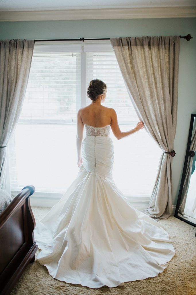 Lindsey And Matt Whitefield Chapel And The Plantation Club Wedding Izzy Co Photography 5929