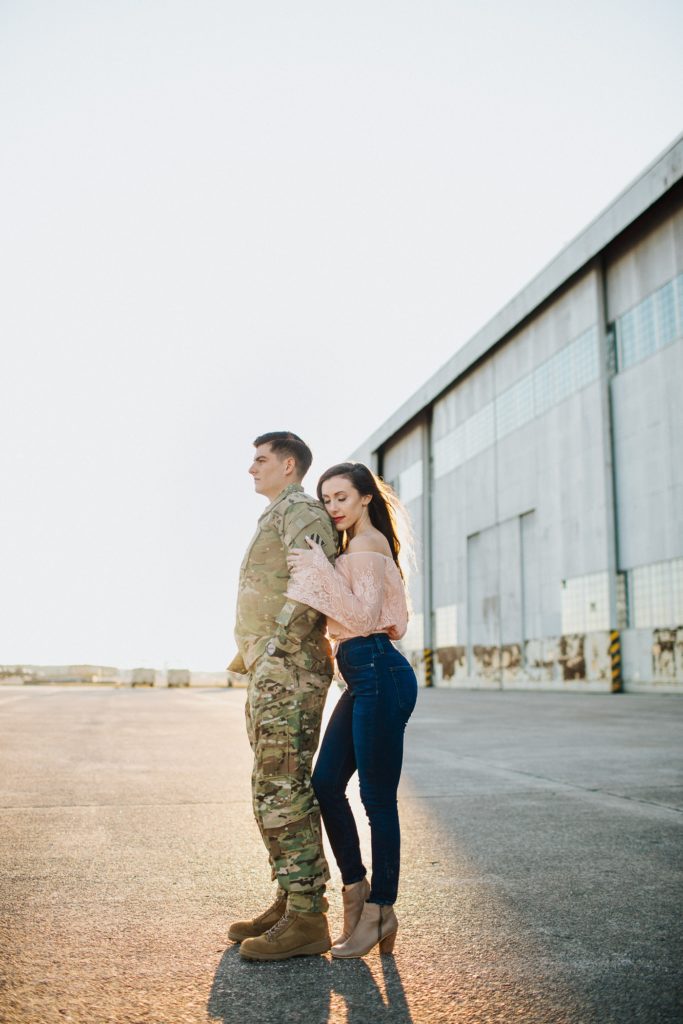 Carly & Colin – Wormsloe and Hunter Army Airfield Engagement Session ...