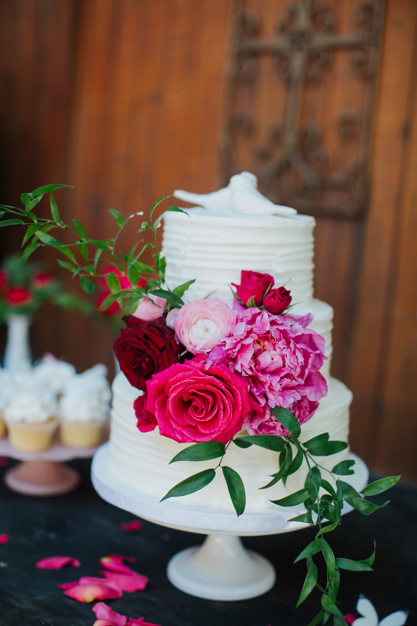 Simple white wedding cake by KM Designs