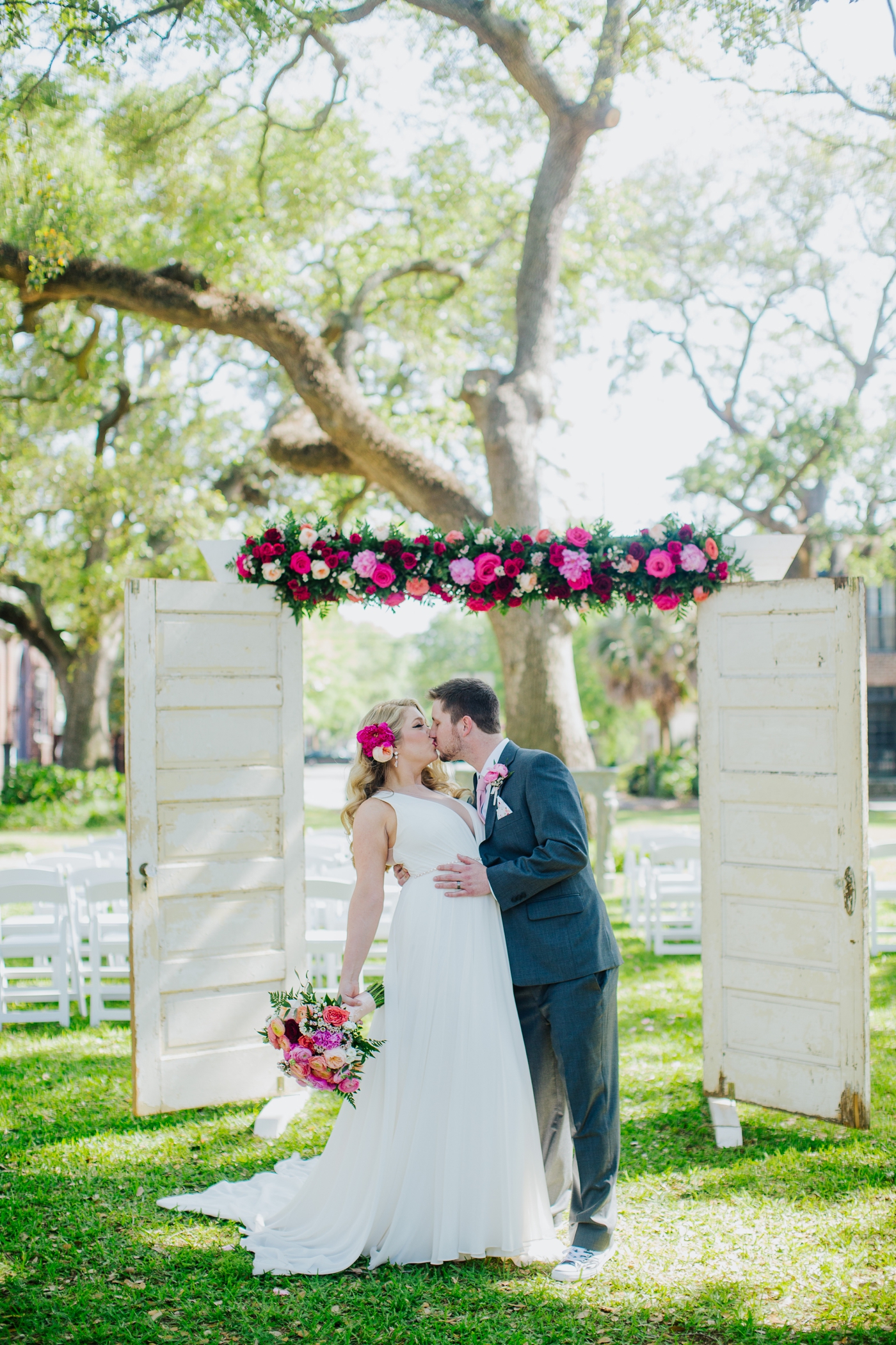 Greene Square Wedding – Savannah Wedding - by Izzy Hudgins Photography