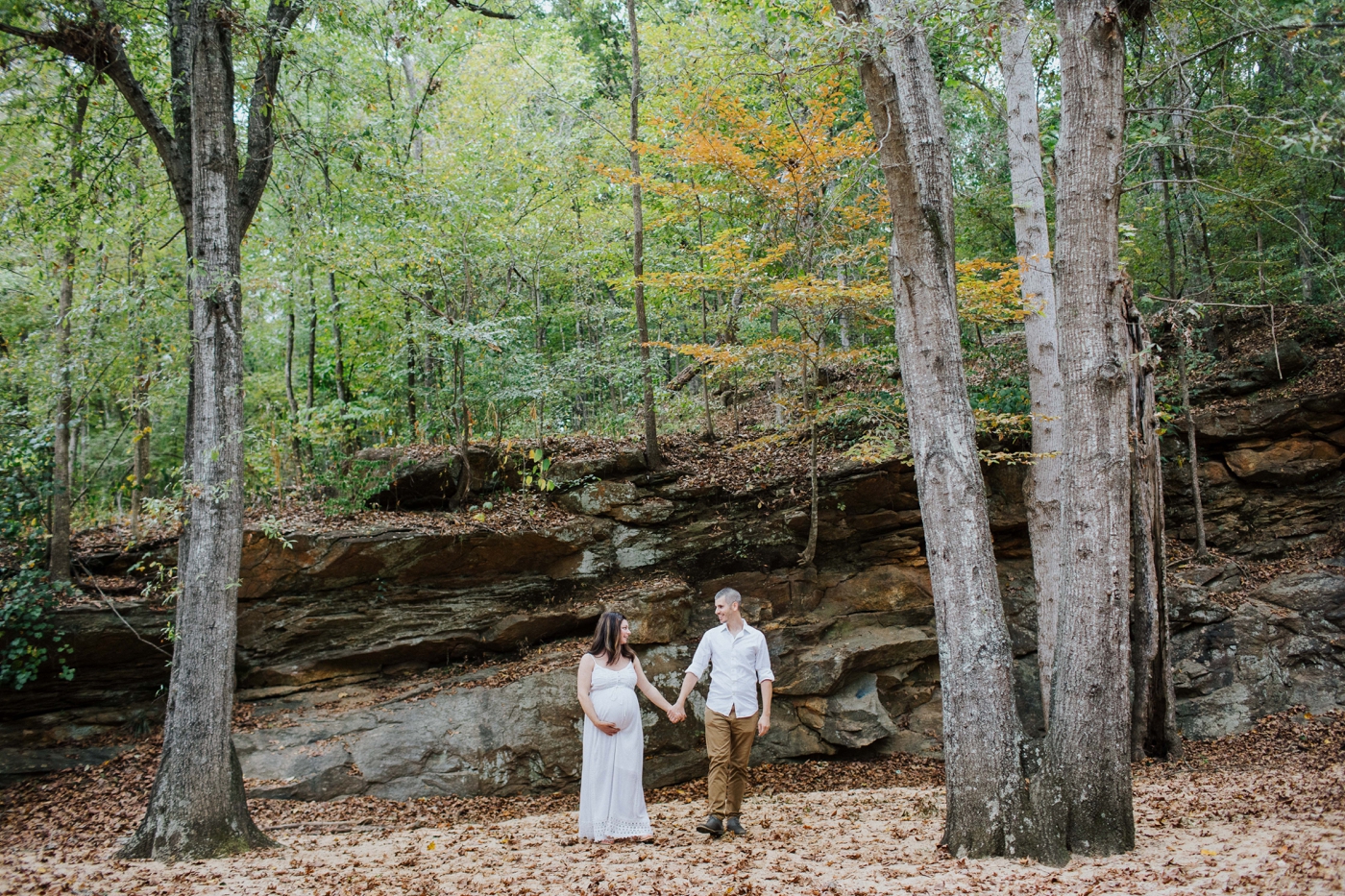 Alison & Tim’s Maternity Session in Athens, Georgia at Ben Burton Park | Izzy and Co.