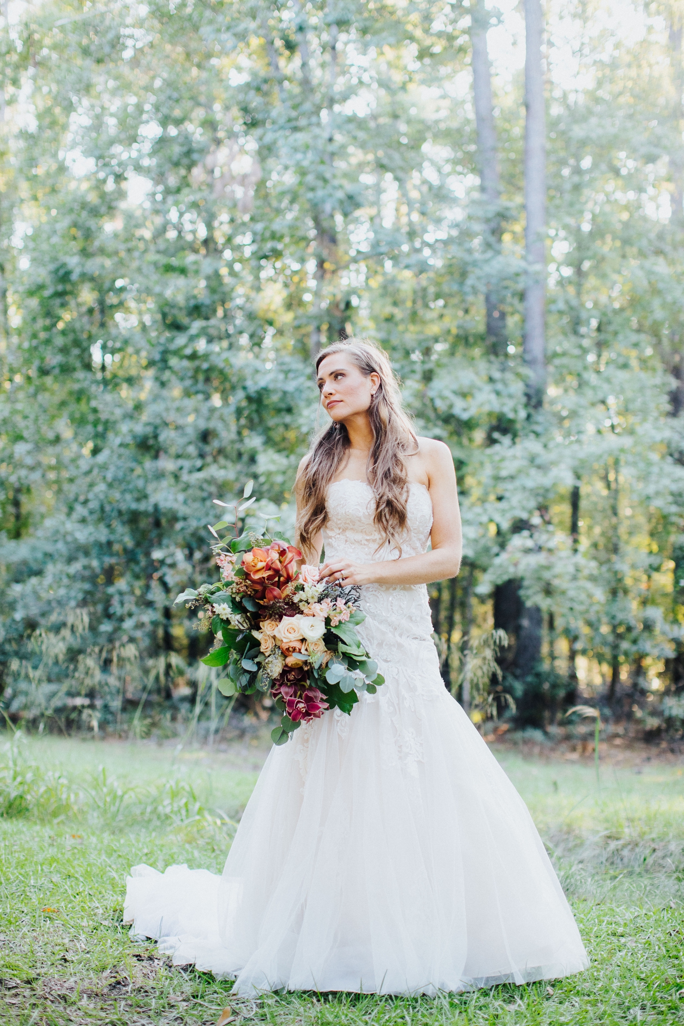 Ashley’s bridal portraits in Downtown Savannah and Wormsloe | Izzy and Co.