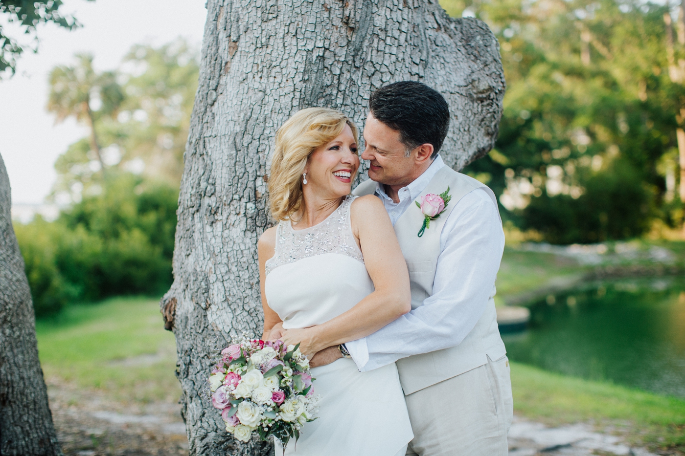 Michelle & David’s Sweet Elopement at The Landings | Izzy and Co.