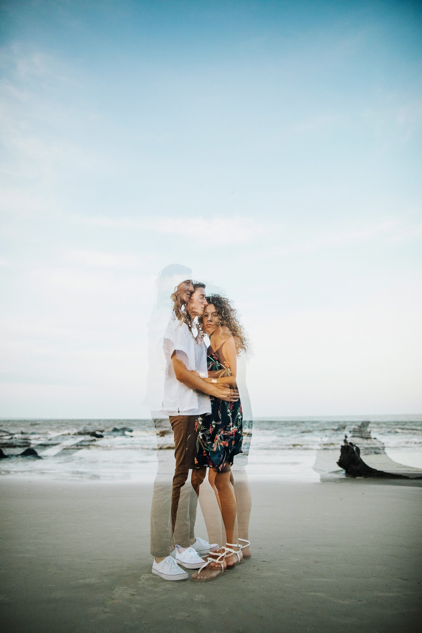 Caitlin & Hannah beach sunset couple shoot | Izzy and Co.