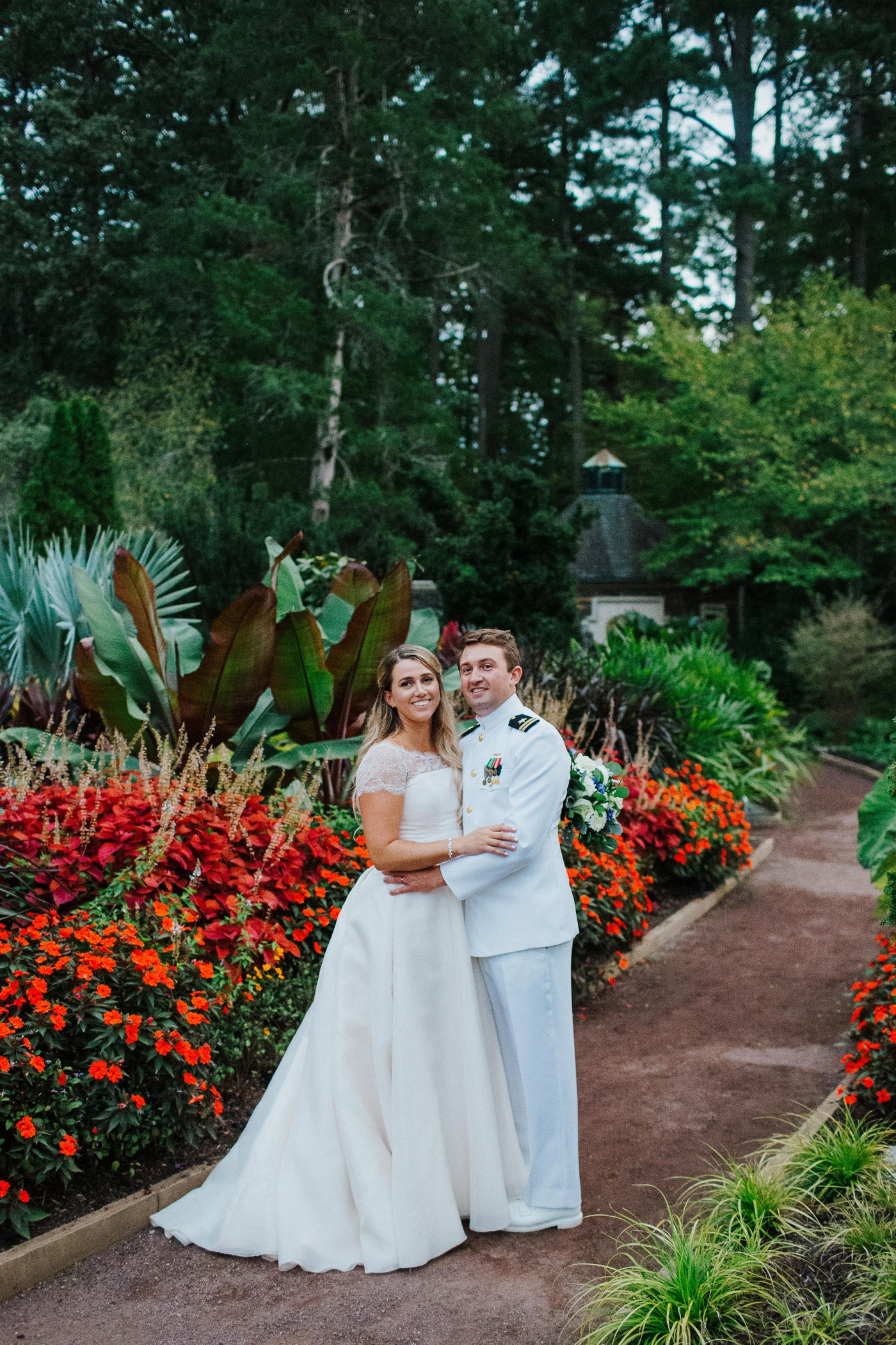 Blue and white military wedding at Sarah P. Duke Gardens | Izzy and Co.