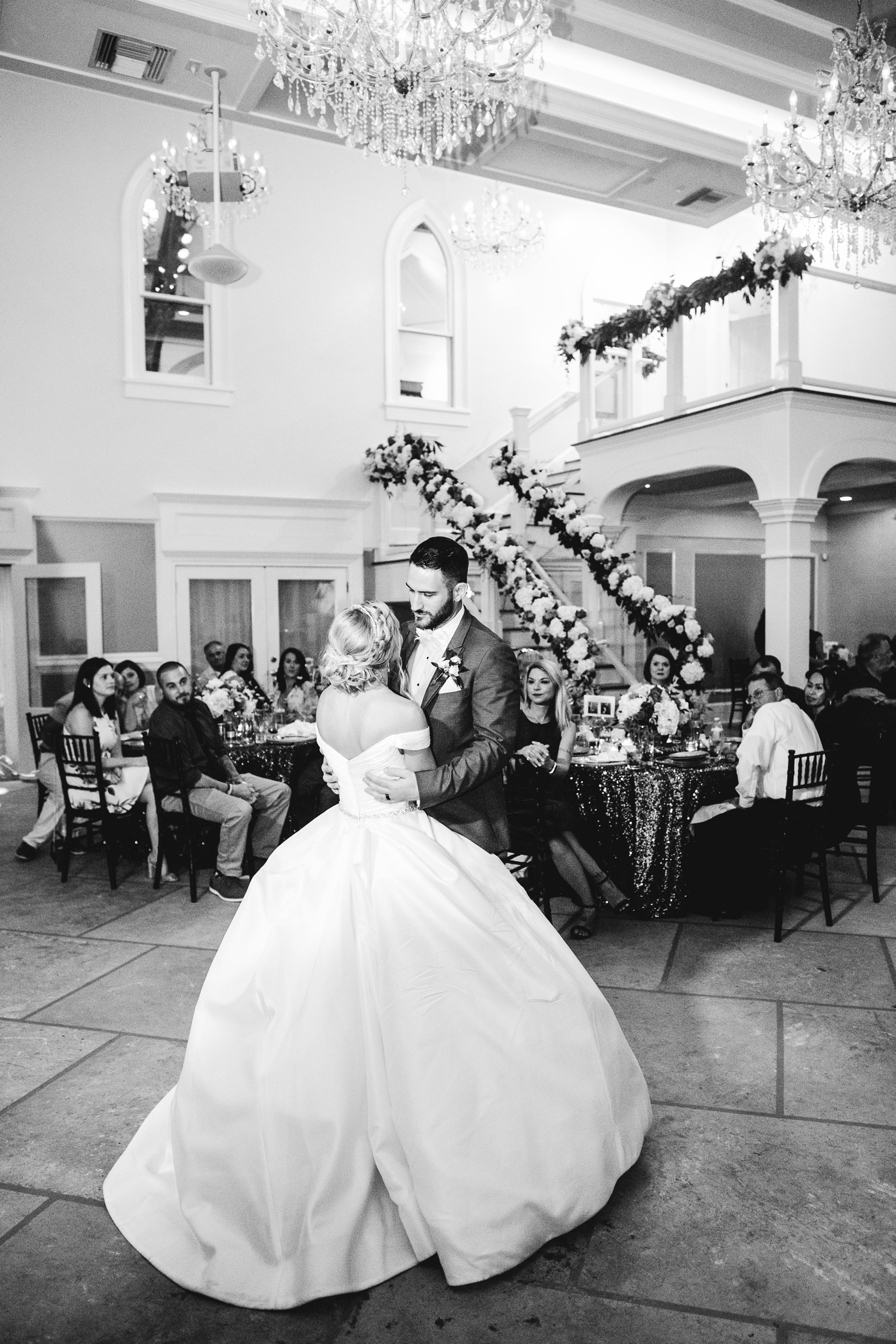 Wedding Reception at Tybee Island Wedding Chapel | Izzy and Co.