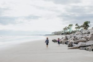 Kids photo session on the beach at Sea Island