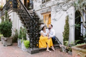 engagement session in Downtown Savannah
