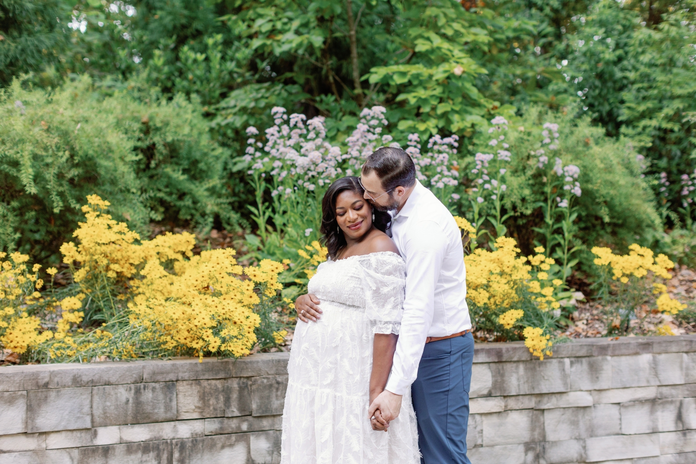 couples photos at Atlanta Botanical Garden
